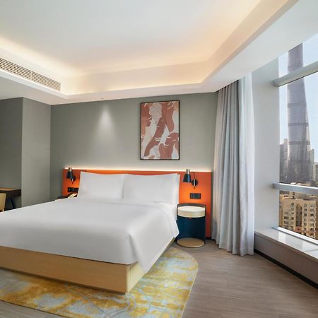Hilton Garden Inn Shanghai Lujiazui Экстерьер фото