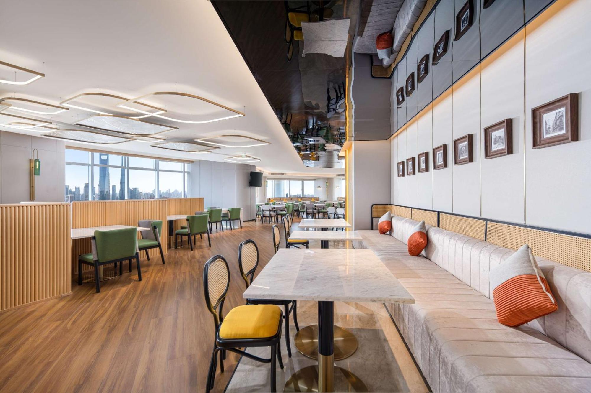 Hilton Garden Inn Shanghai Lujiazui Экстерьер фото
