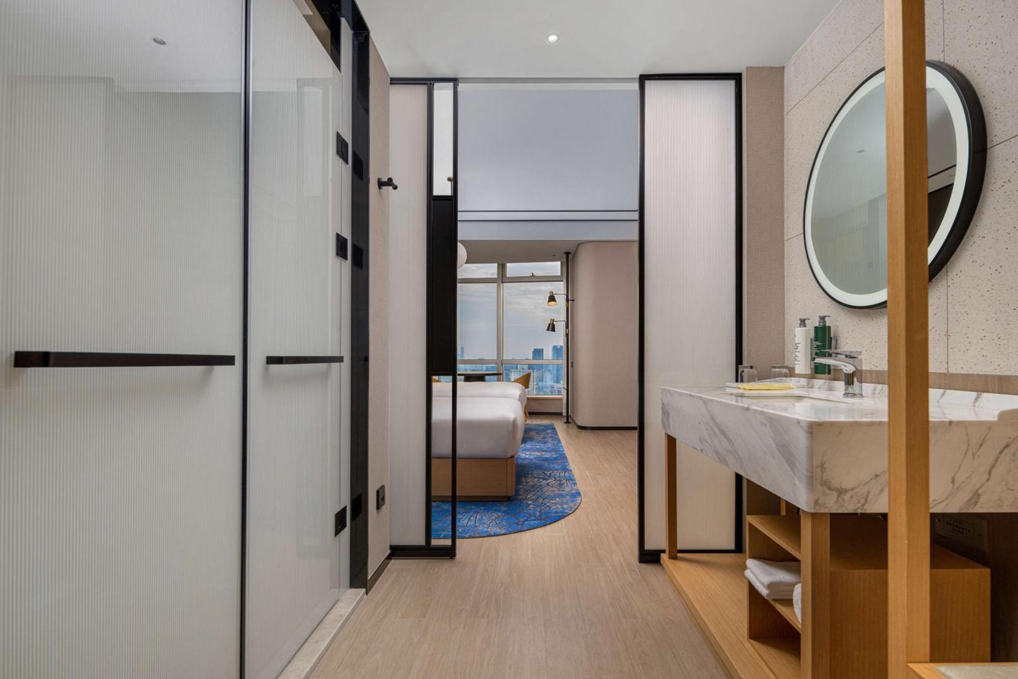 Hilton Garden Inn Shanghai Lujiazui Экстерьер фото